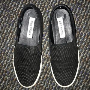 Slip on Fashionable Shoes